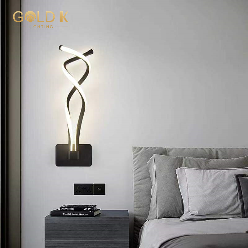 Linear Art Deco Bedroom Bedside LED Wall Light Reading Lamp