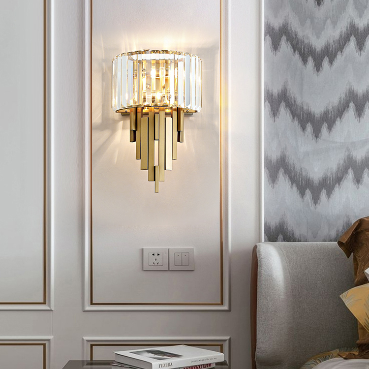 Gold Mini Crystal Wall Lamp