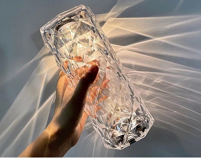 "Elegant Illumination: The Rose Diamond Table Lamp"